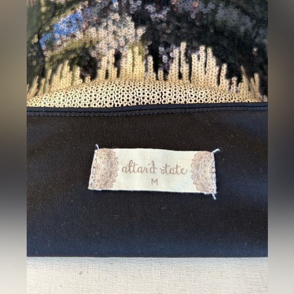 Glitter Dress Alter’d State SZ Medium - Picture 4 of 5